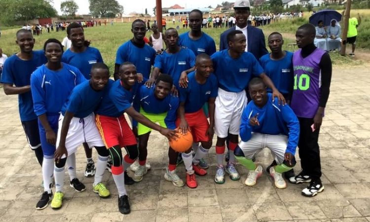 LE SPORT AU SERVICE DE LA FRATERNITE